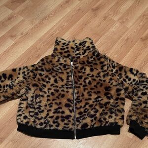 Leopard Print Faux Fur Jacket🐆